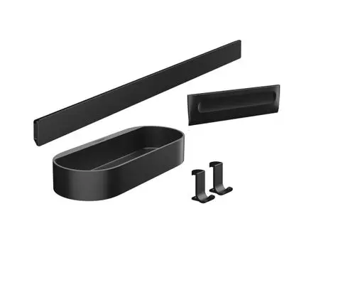 Hergestellte Teile in mattschwarz, einschließlich einer ovalen Ablage, einer langen Halterung, einem kürzeren Halter und zwei Haken, gefertigt von Hansgrohe.